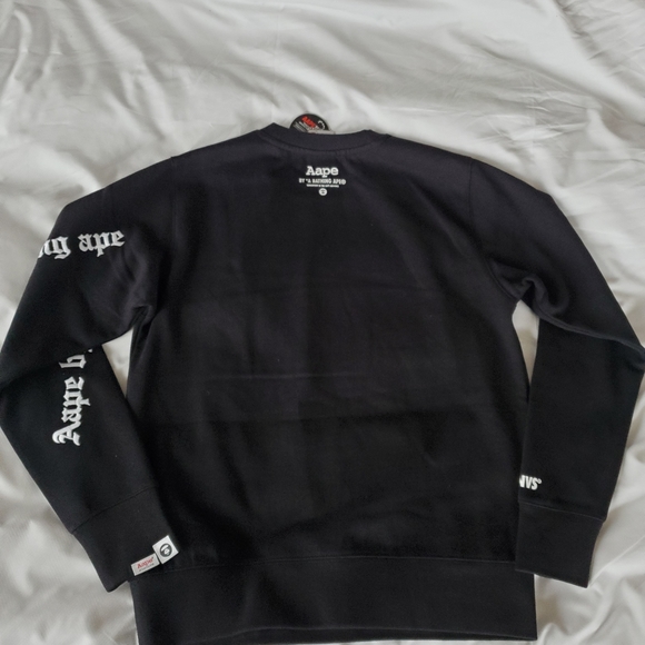 ❌️SOLD❌️ 🐵Aape by a bathing ape Crewneck NWT - Picture 7 of 9